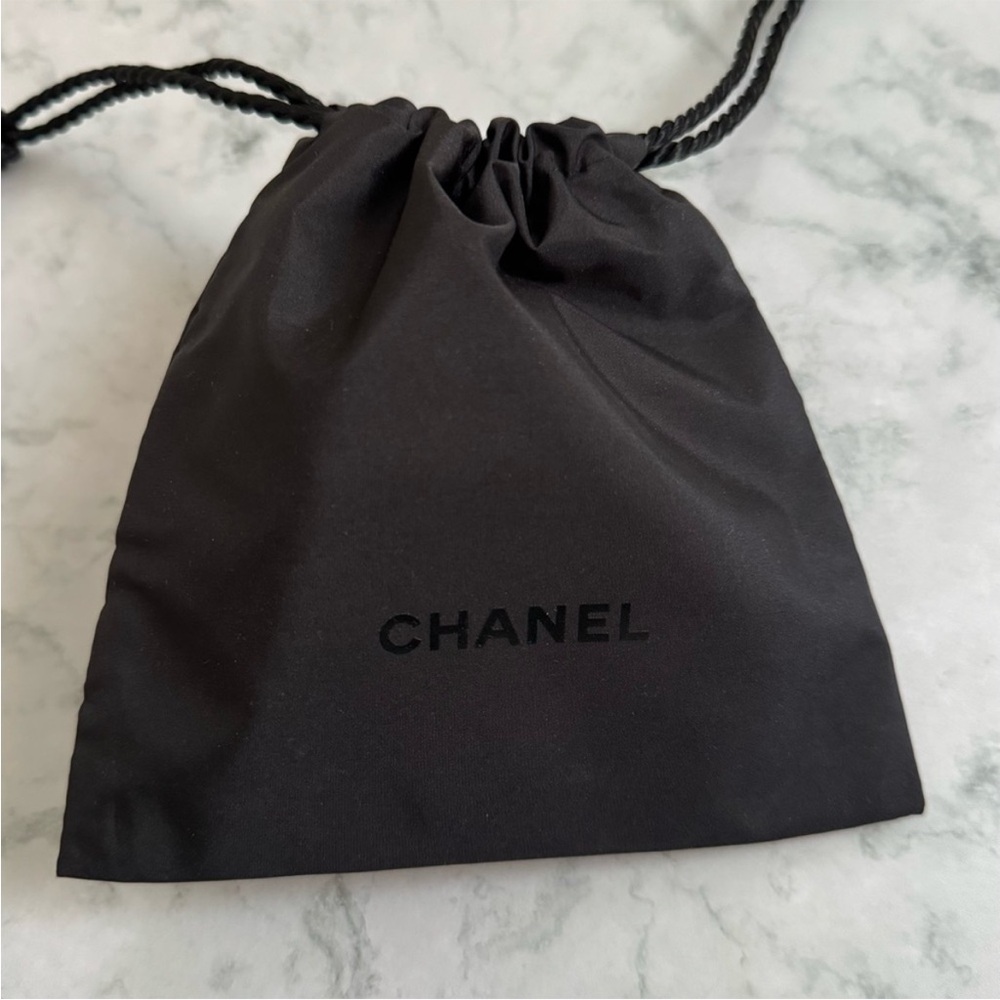 Chanel Authentic Bag Duster storage NEW 5.75x6 black new